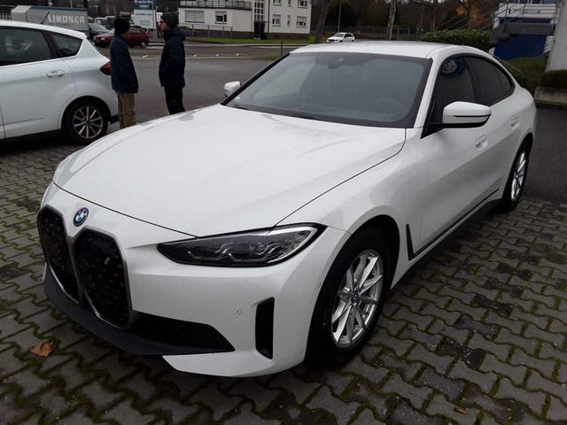 BMW i4 - eDrive40