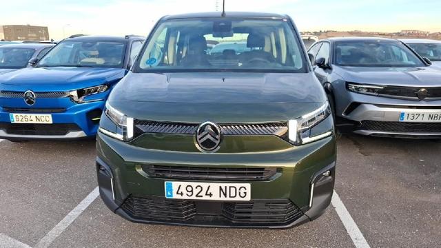 Citro&euml;n &euml;-Berlingo - PLUS o