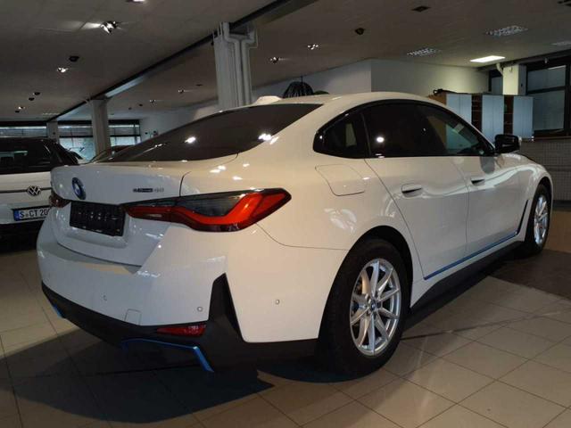 BMW i4 eDrive40 