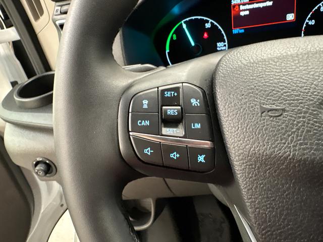 Ford Transit Trend (L2H2) 