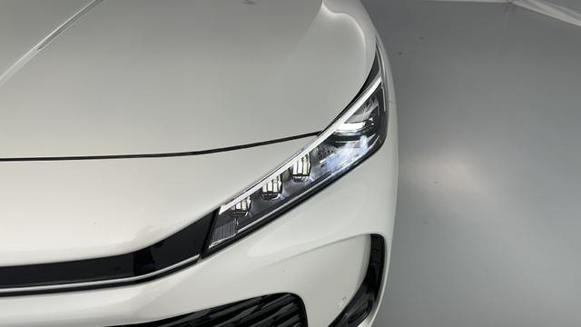 MG EHS Luxury 