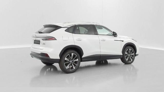 MG EHS Luxury 