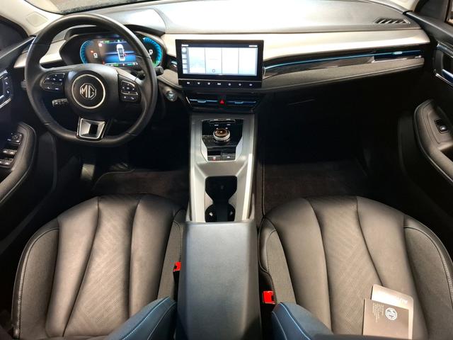 MG MG5 Luxury 5 