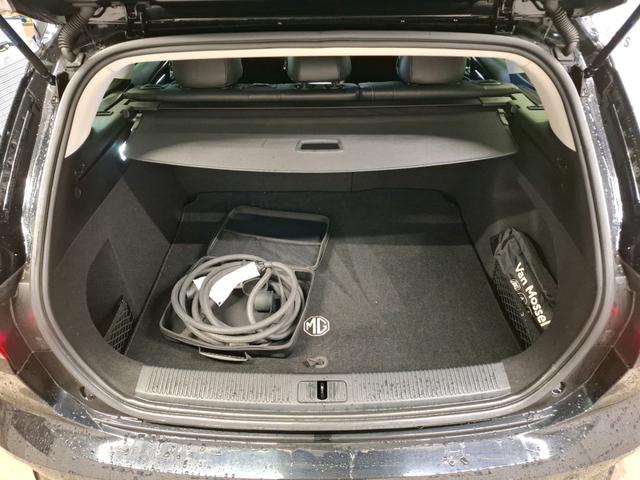 MG MG5 Luxury 5 
