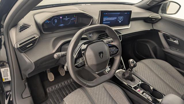 Peugeot 2008 100 S&S BVM6 Allure 
