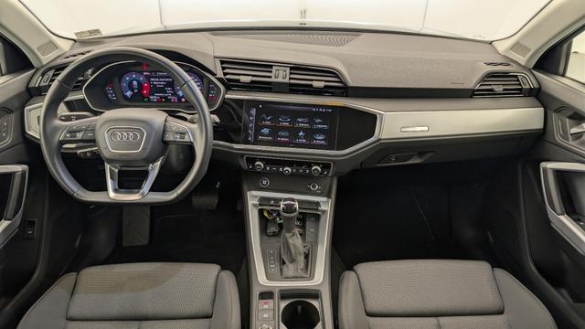 Audi Q3 35 TDI 150 ch S tronic 7 Design 
