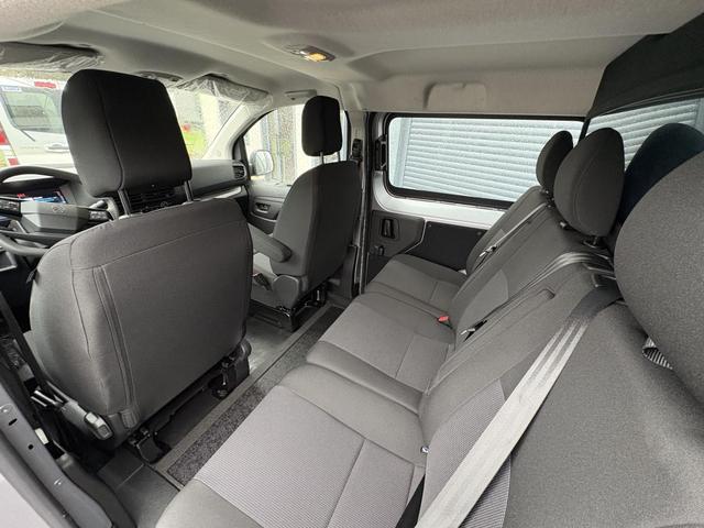 Citro&euml;n Jumpy Kastenwagen Crew Cab 