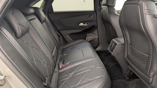 DS Automobiles 7 Hybride Rechargeable E-Tense 360 EAT8 4x4 Rivoli (Crossback) 