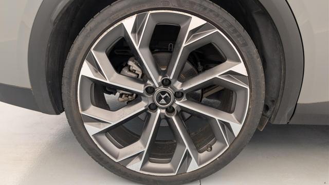 DS Automobiles 7 Hybride Rechargeable E-Tense 360 EAT8 4x4 Rivoli (Crossback) 