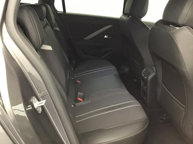 Opel Astra GS 