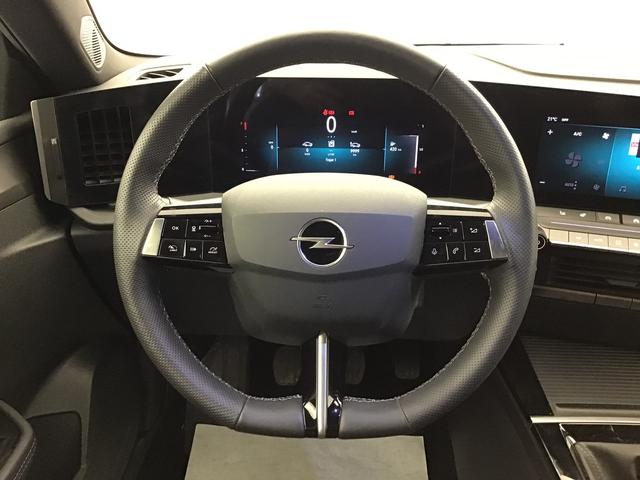 Opel Astra GS 