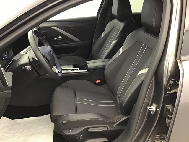 Opel Astra Caravan GS 