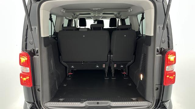 Peugeot Traveller Business 