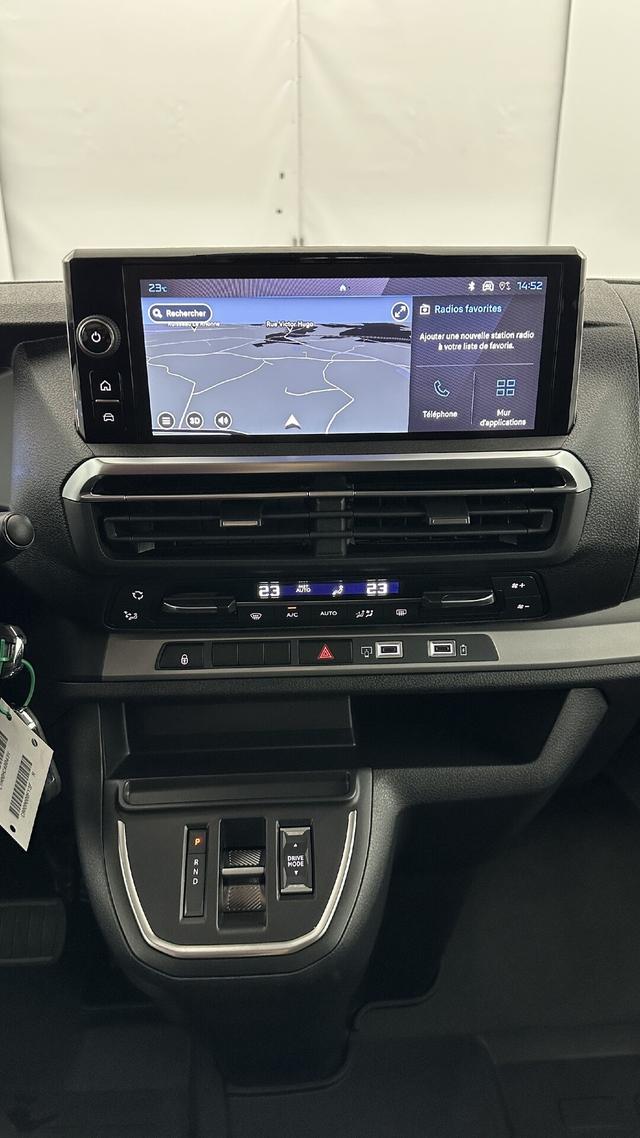 Peugeot Traveller Business 