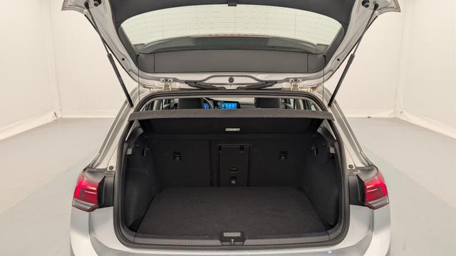 Volkswagen Golf 1.5 ETSI OPF 130 DSG7 LIFE BUSINESS 