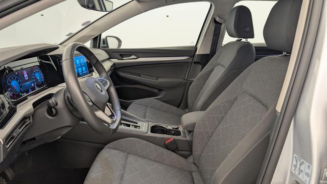 Volkswagen Golf 1.5 ETSI OPF 130 DSG7 LIFE BUSINESS 