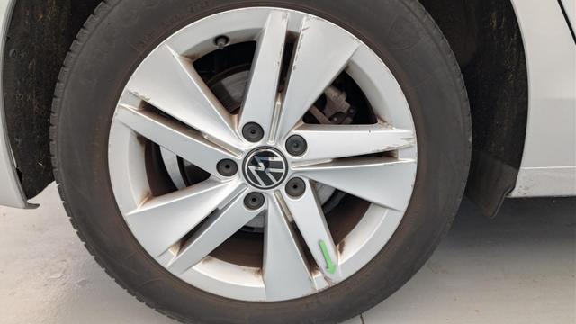 Volkswagen Golf 1.5 ETSI OPF 130 DSG7 LIFE BUSINESS 