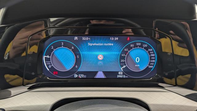 Volkswagen Golf Variant 2.0 TDI SCR 115 BVM6 LIFE 