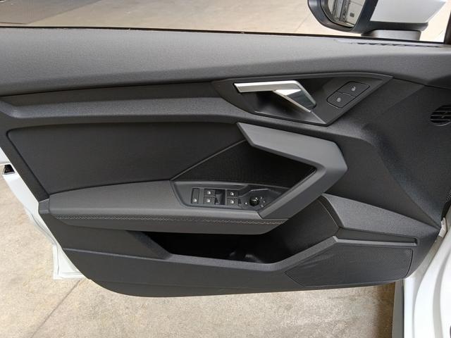 Audi A3 35 TFSI 150CH MILD HYBRID S LINE TRONIC 7 