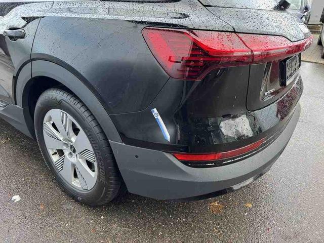 Audi e-tron 