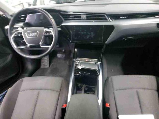 Audi e-tron advanced quattro 55 