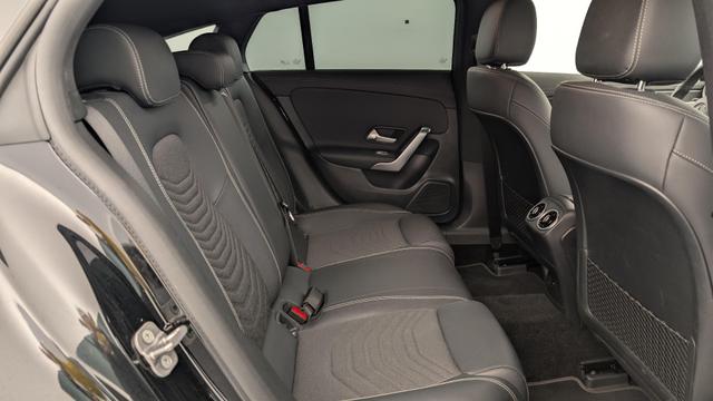 Mercedes-Benz CLA Shooting Brake 250 e 8G-DCT Progressive Line 
