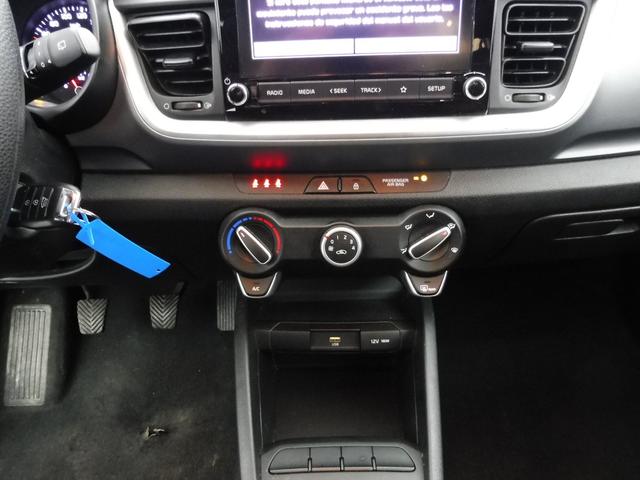 Kia Stonic LX 