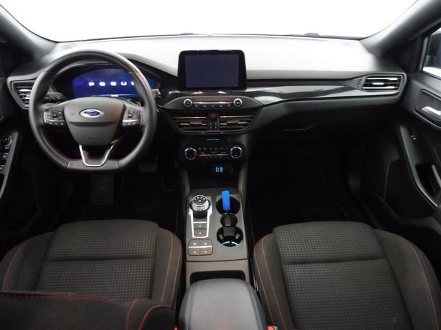 Ford Focus 1.5 ECOBOOST 150 CAst line 