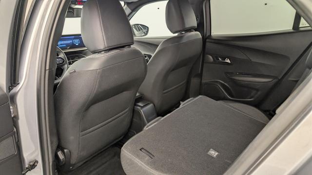 Peugeot 2008 50 kWh 136 ch Allure 