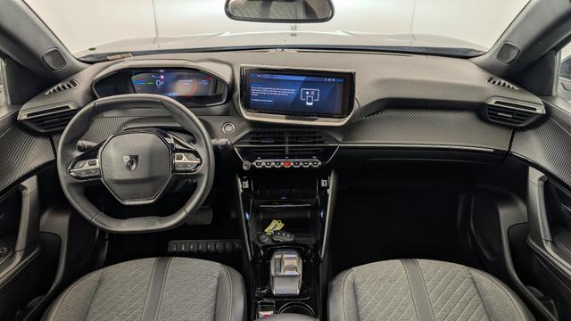 Peugeot 2008 50 kWh 136 ch Allure 