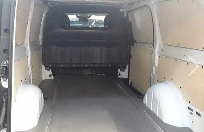 Mercedes-Benz Vito Kastenwagen 112 van long 
