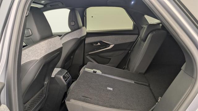 Peugeot 3008 Hybrid 145 e-DCS6 GT 