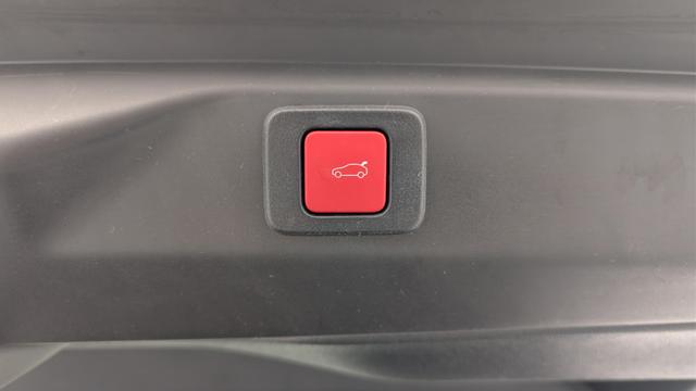 Peugeot 3008 Hybrid 145 e-DCS6 GT 
