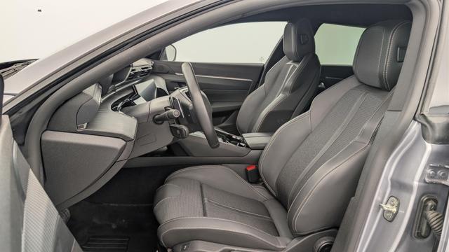 Peugeot 508 SW Hybrid 225 e-EAT8 Allure 