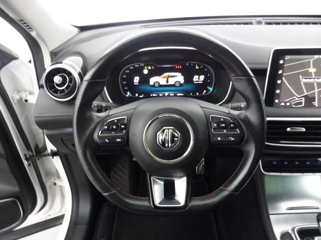 MG HS Luxury 