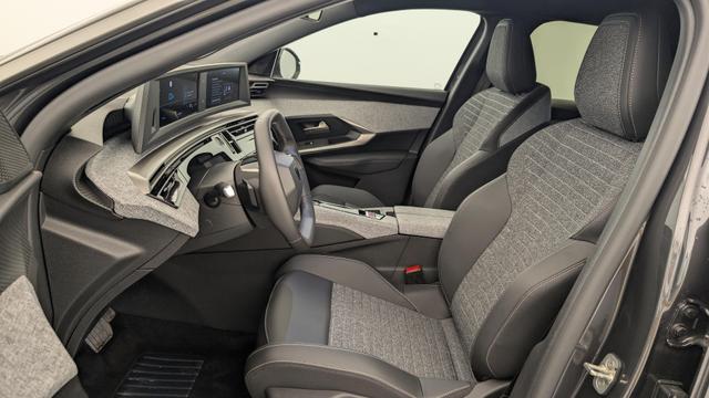 Peugeot 3008 Hybrid 145 e-DCS6 Allure 