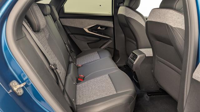 Peugeot 3008 Hybrid 145 e-DCS6 Allure 