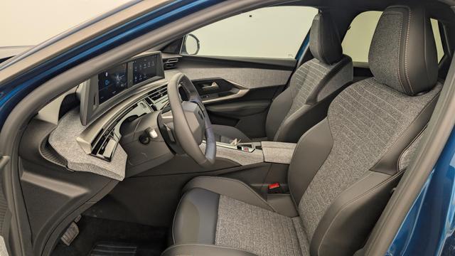 Peugeot 3008 Hybrid 145 e-DCS6 Allure 