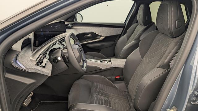 Peugeot 3008 Hybrid 145 e-DCS6 GT 