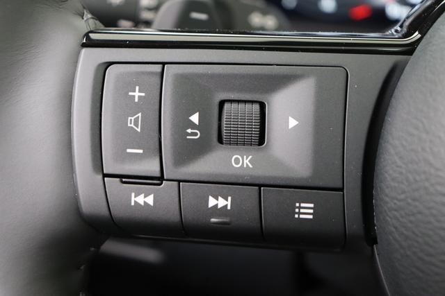 Nissan Qashqai Tekna Plus 2Tone 