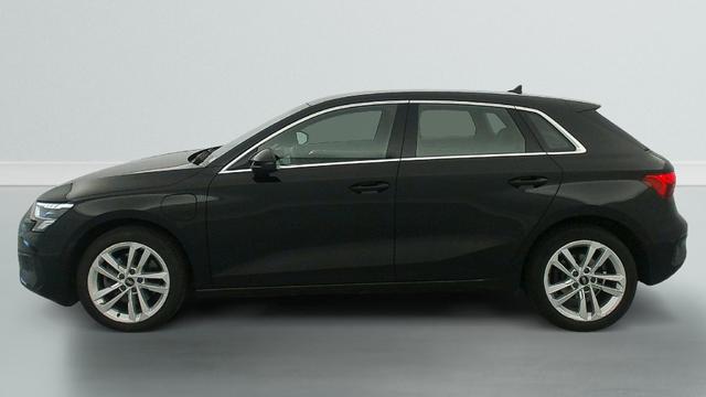 Audi A3 40 TFSIE 204 S TRONIC 6 BUSINESS LINE 