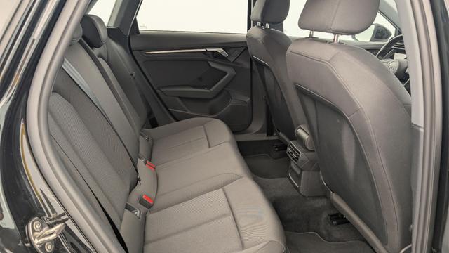 Audi A3 40 TFSIE 204 S TRONIC 6 BUSINESS LINE 