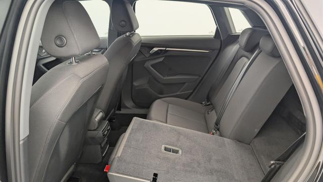 Audi A3 40 TFSIE 204 S TRONIC 6 BUSINESS LINE 