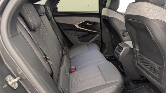 Peugeot 3008 Hybrid 145 e-DCS6 GT 