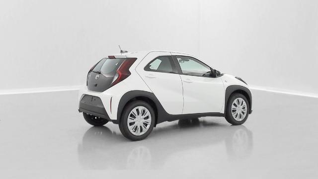 Toyota Aygo Dynamic (X) 