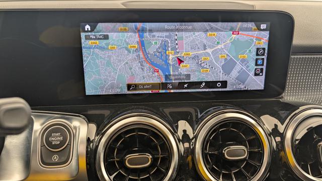 Mercedes-Benz GLB 200 7G-DCT Business Line 