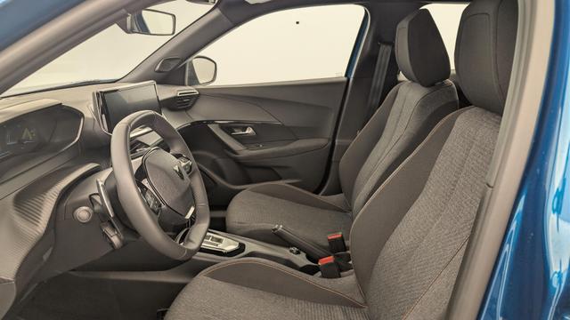 Peugeot 2008 Hybrid 145 e-DCS6 Style 