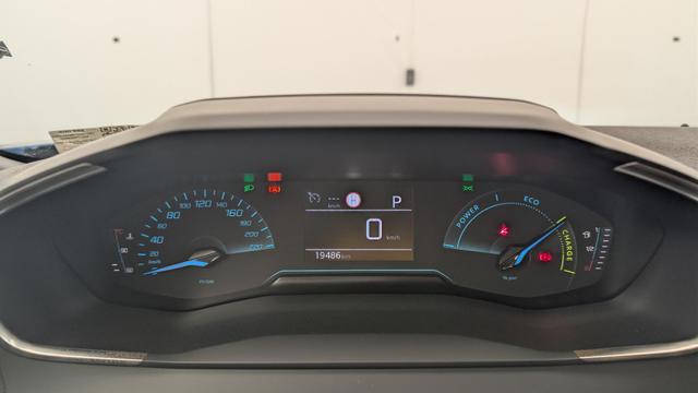 Peugeot 2008 Hybrid 145 e-DCS6 Style 