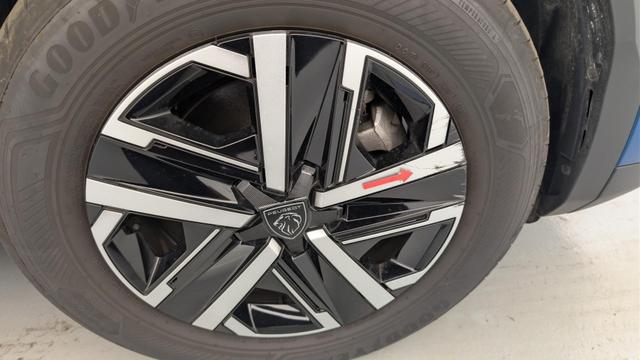Peugeot 2008 Hybrid 145 e-DCS6 Style 