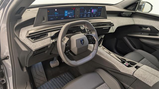 Peugeot 3008 Hybrid 145 e-DCS6 Allure 